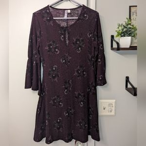 Burgundy Floral Keyhole Dress